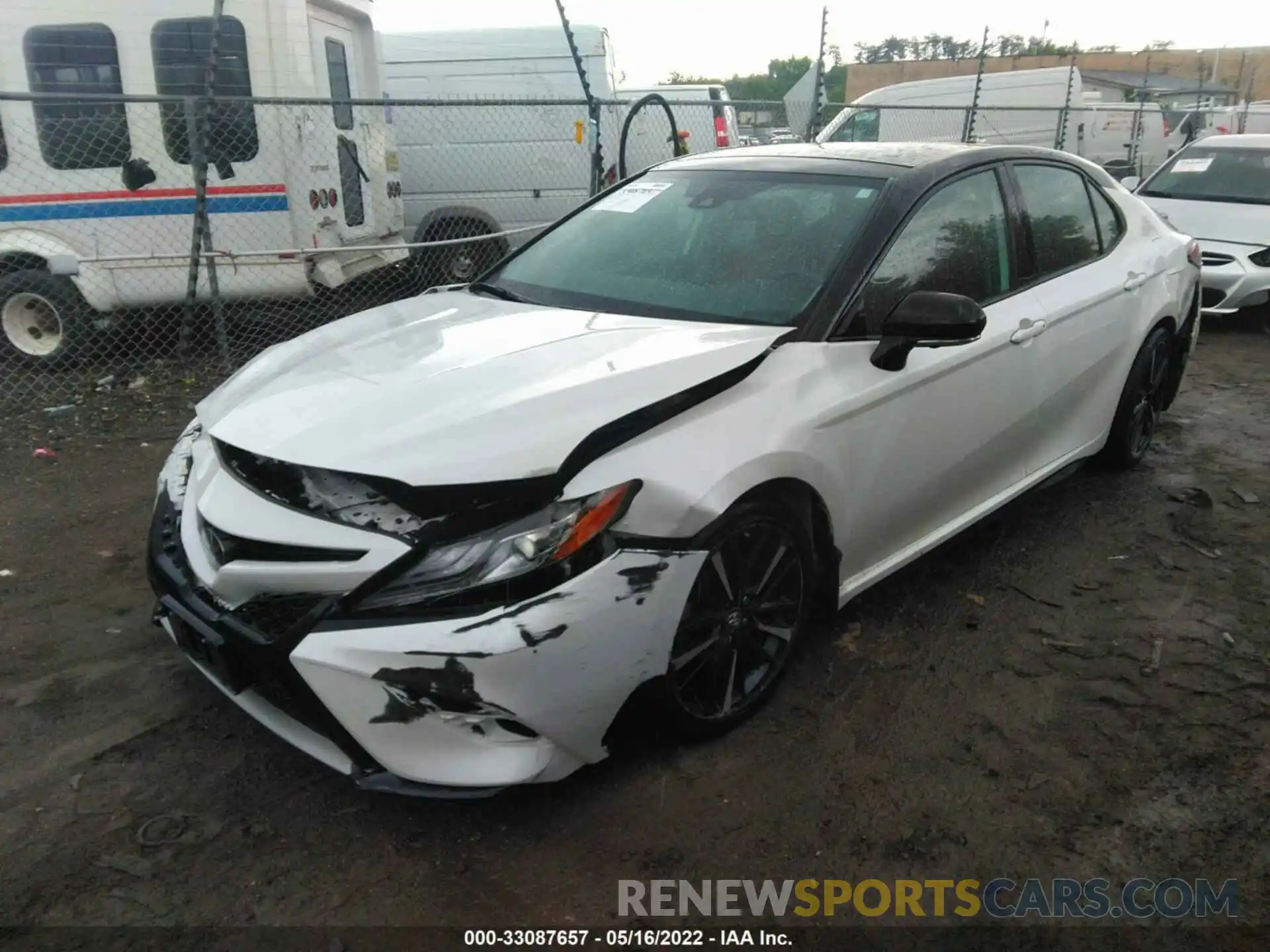 2 Photograph of a damaged car 4T1BZ1HK4KU026151 TOYOTA CAMRY 2019