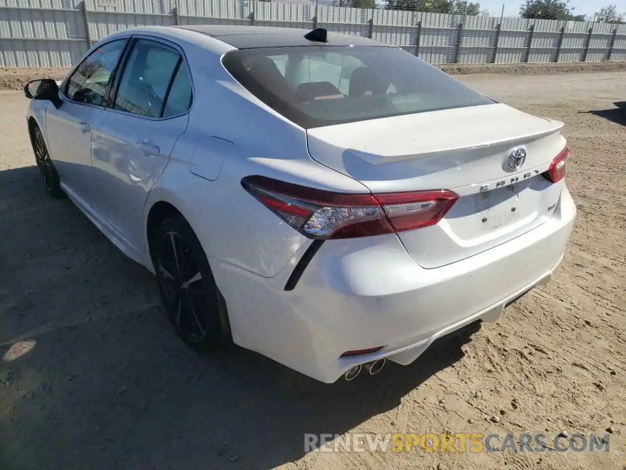 3 Фотография поврежденного автомобиля 4T1BZ1HK4KU507615 TOYOTA CAMRY 2019