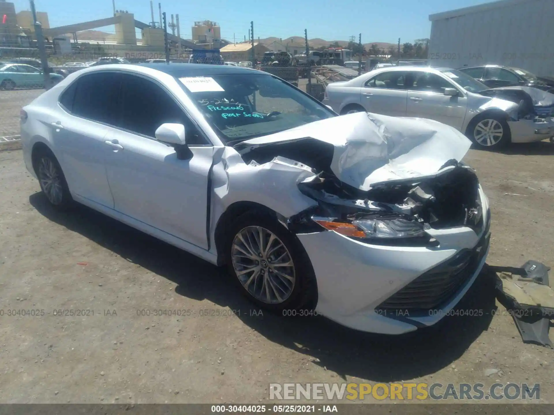 1 Photograph of a damaged car 4T1BZ1HK4KU507890 TOYOTA CAMRY 2019