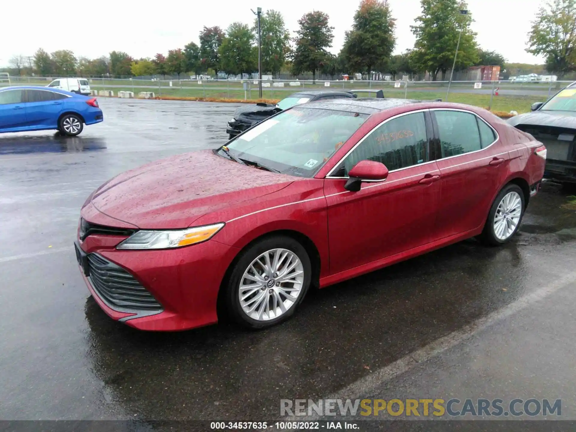 2 Photograph of a damaged car 4T1BZ1HK4KU508294 TOYOTA CAMRY 2019