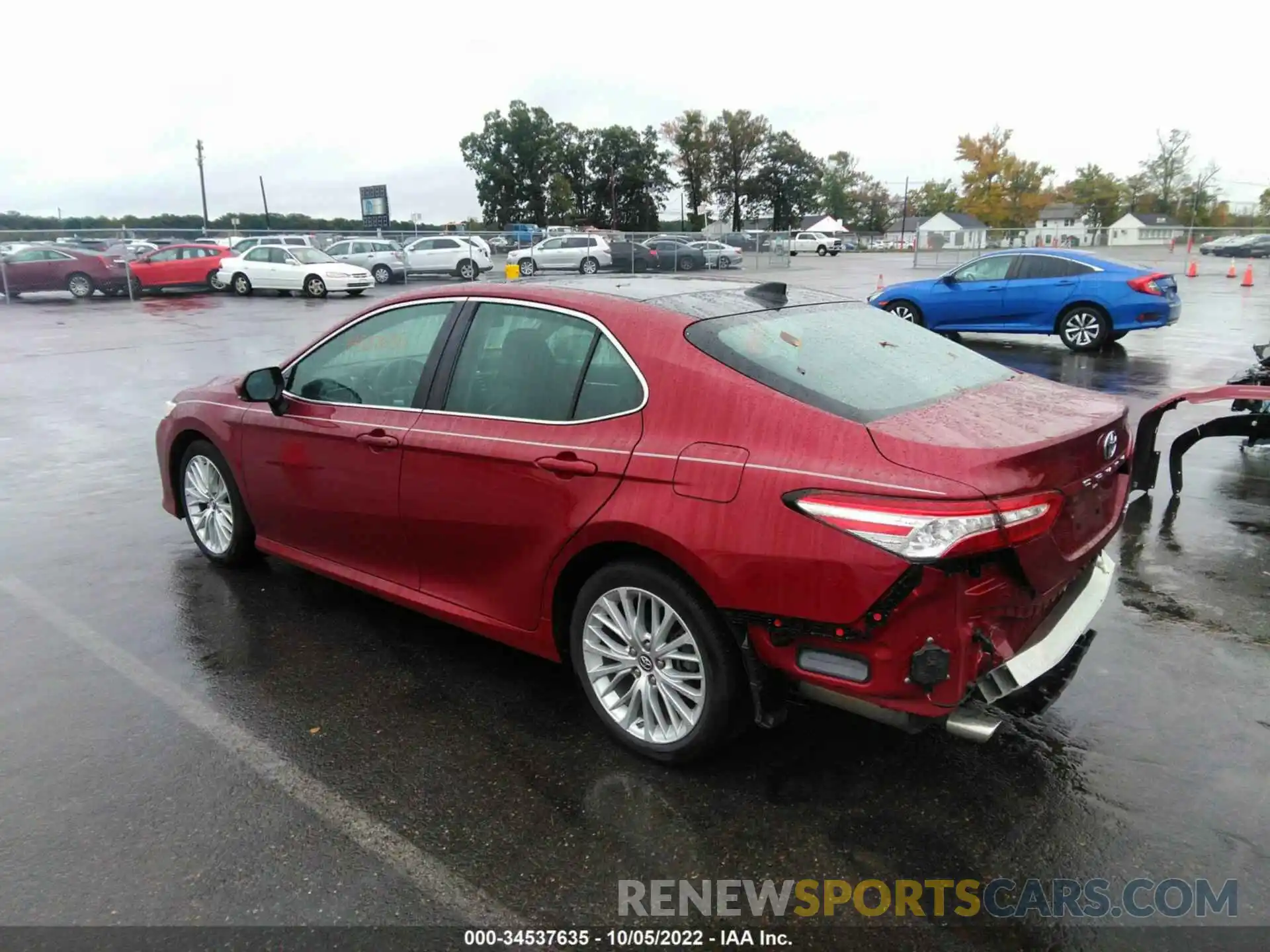 3 Photograph of a damaged car 4T1BZ1HK4KU508294 TOYOTA CAMRY 2019