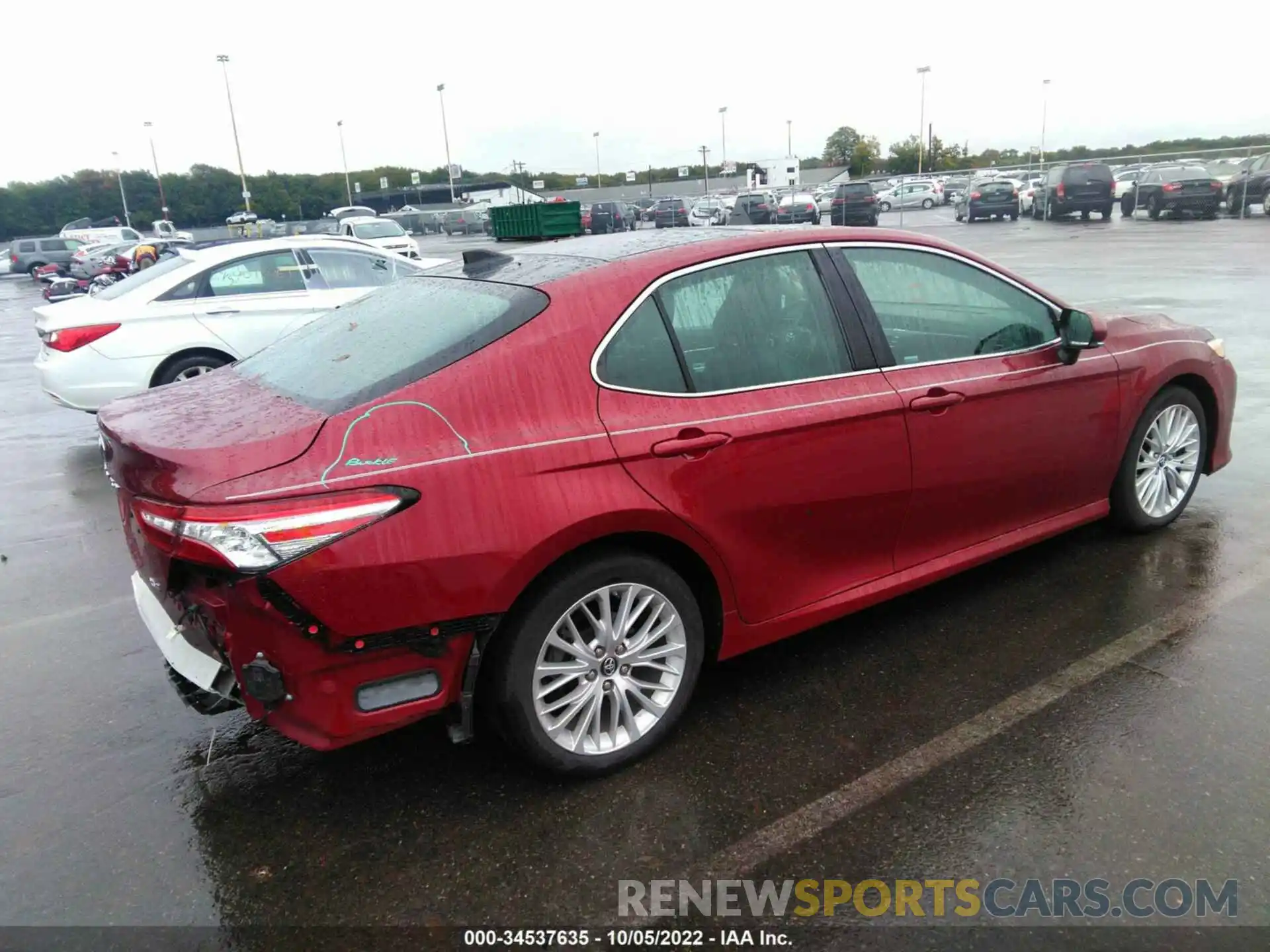 4 Photograph of a damaged car 4T1BZ1HK4KU508294 TOYOTA CAMRY 2019