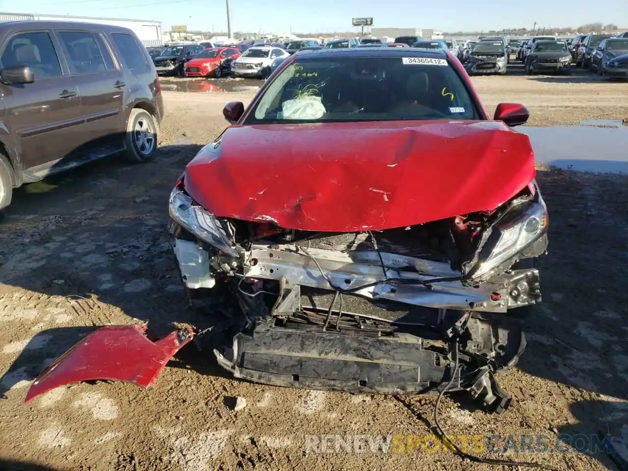 9 Photograph of a damaged car 4T1BZ1HK5KU023369 TOYOTA CAMRY 2019