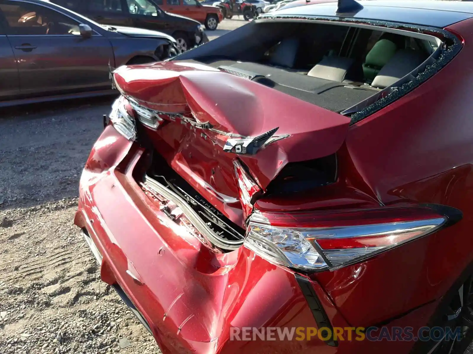 9 Photograph of a damaged car 4T1BZ1HK5KU023405 TOYOTA CAMRY 2019