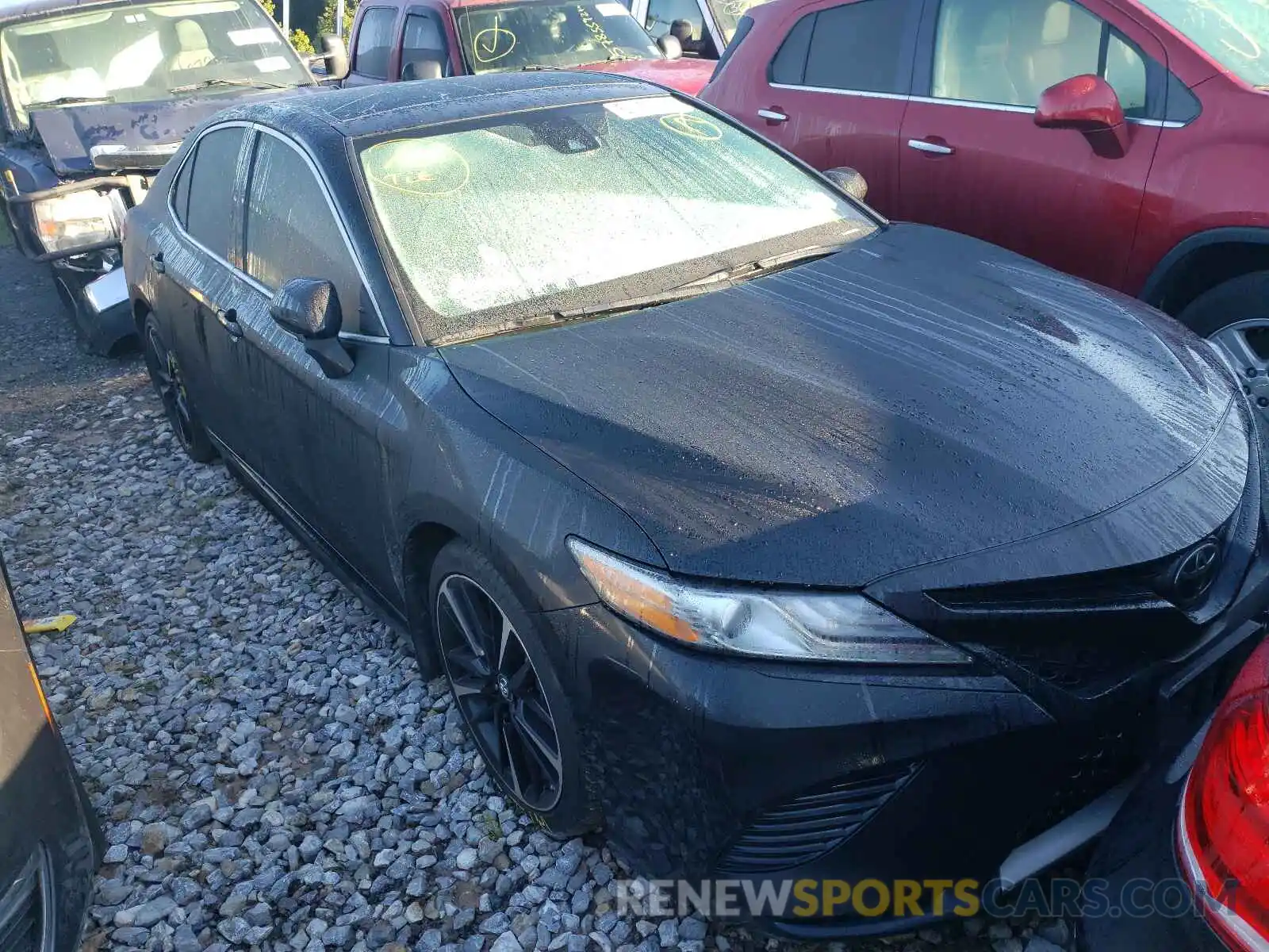 1 Photograph of a damaged car 4T1BZ1HK5KU027468 TOYOTA CAMRY 2019