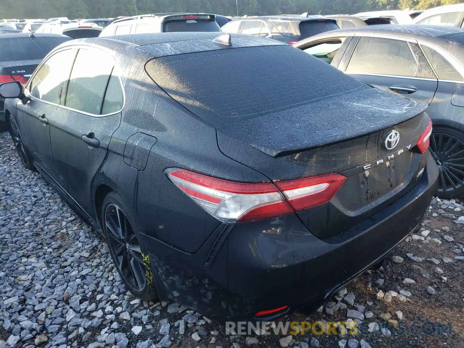 3 Photograph of a damaged car 4T1BZ1HK5KU027468 TOYOTA CAMRY 2019