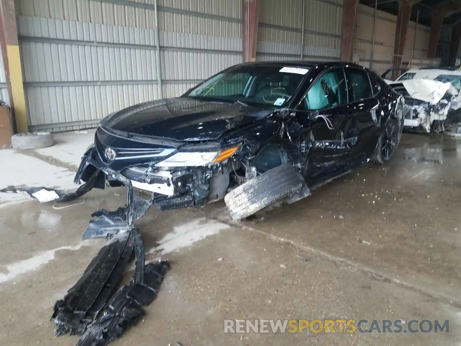 2 Photograph of a damaged car 4T1BZ1HK5KU028684 TOYOTA CAMRY 2019