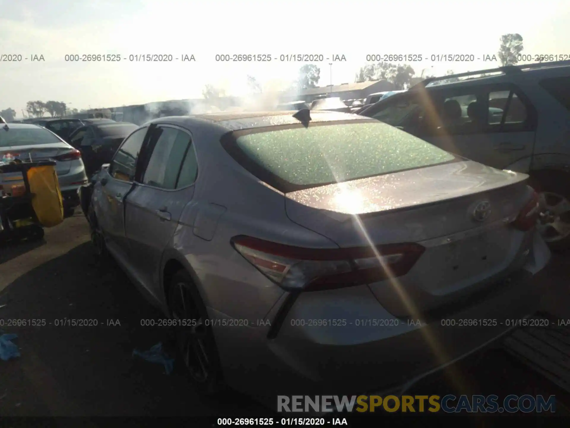 3 Photograph of a damaged car 4T1BZ1HK5KU507316 TOYOTA CAMRY 2019