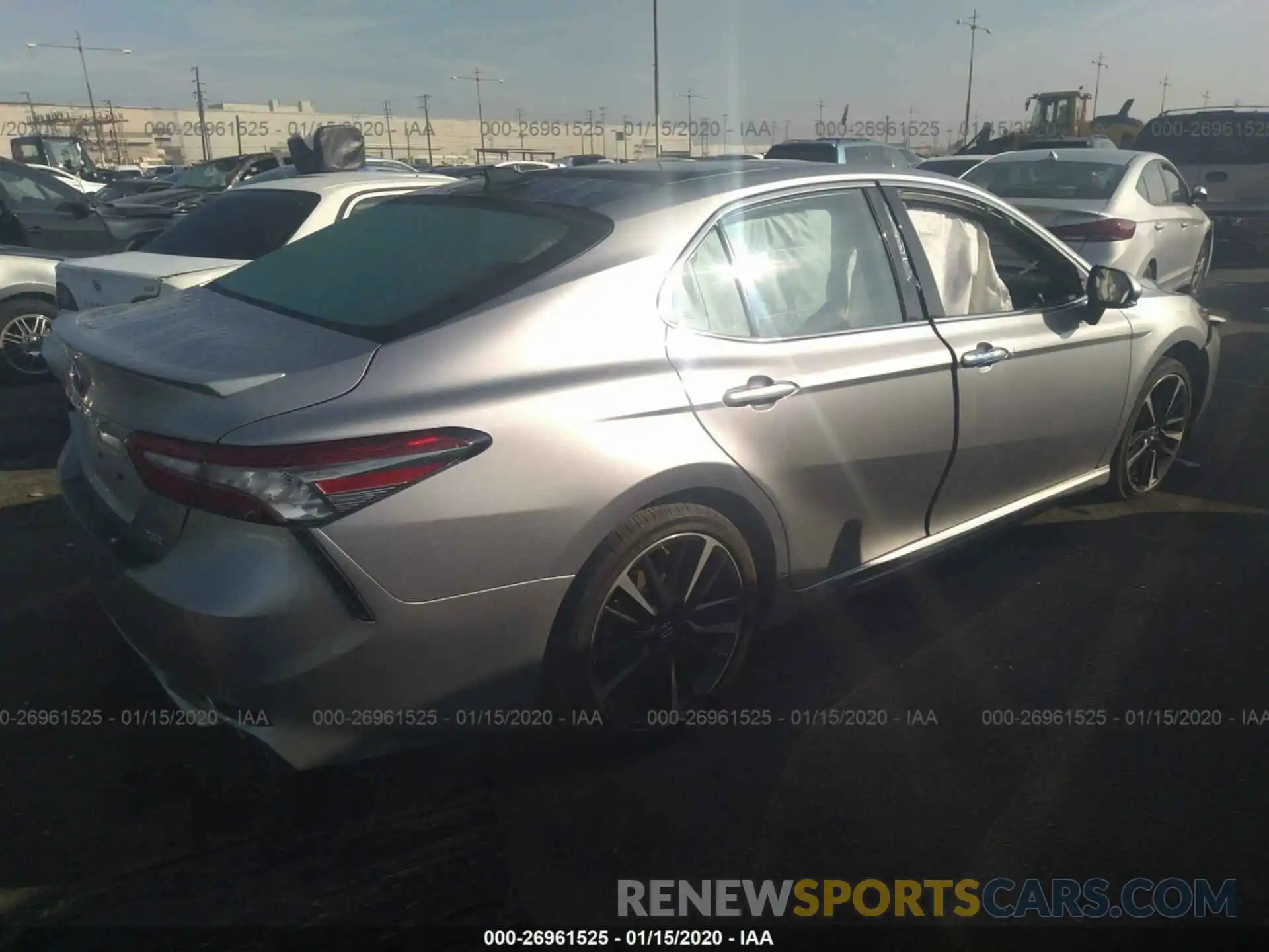 4 Фотография поврежденного автомобиля 4T1BZ1HK5KU507316 TOYOTA CAMRY 2019