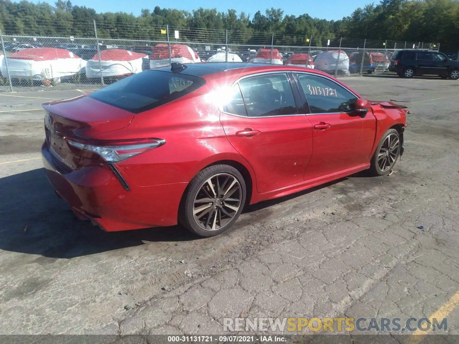 4 Photograph of a damaged car 4T1BZ1HK6KU021937 TOYOTA CAMRY 2019