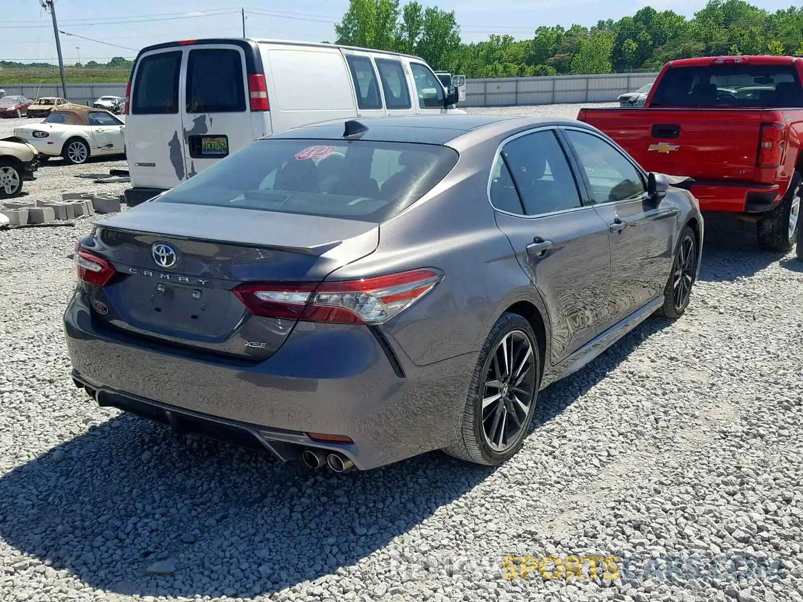 4 Photograph of a damaged car 4T1BZ1HK6KU022148 TOYOTA CAMRY 2019