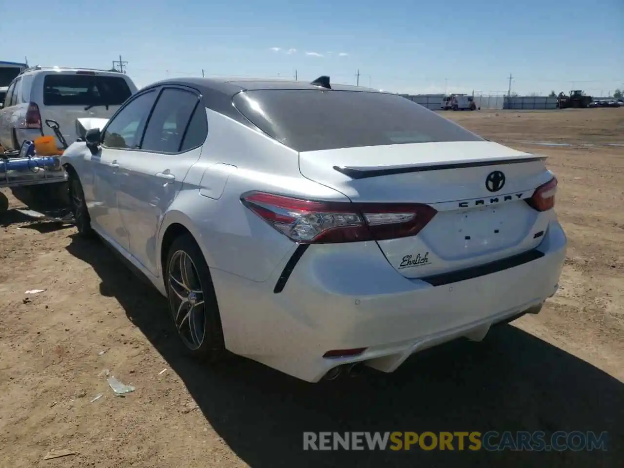 3 Photograph of a damaged car 4T1BZ1HK6KU022165 TOYOTA CAMRY 2019