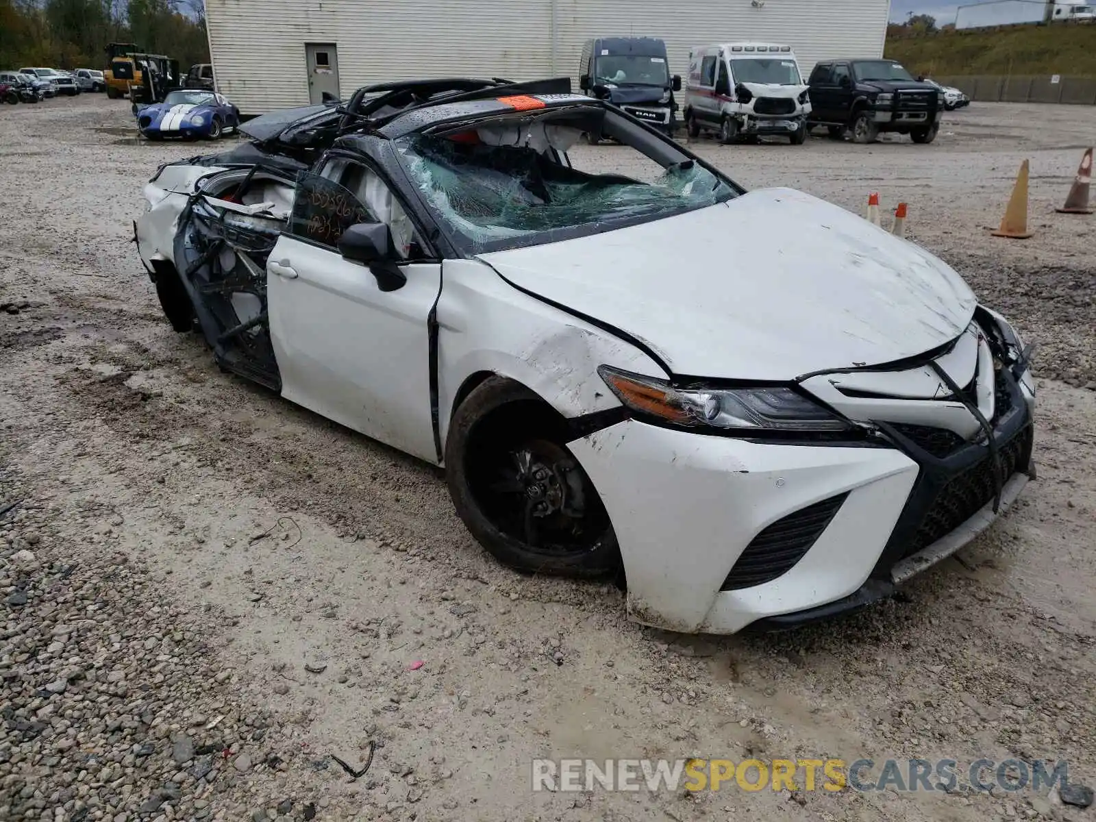 1 Photograph of a damaged car 4T1BZ1HK6KU025373 TOYOTA CAMRY 2019