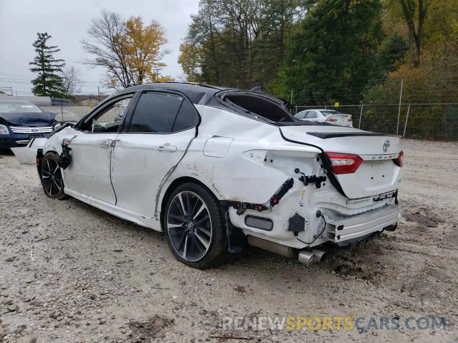 3 Фотография поврежденного автомобиля 4T1BZ1HK6KU025373 TOYOTA CAMRY 2019