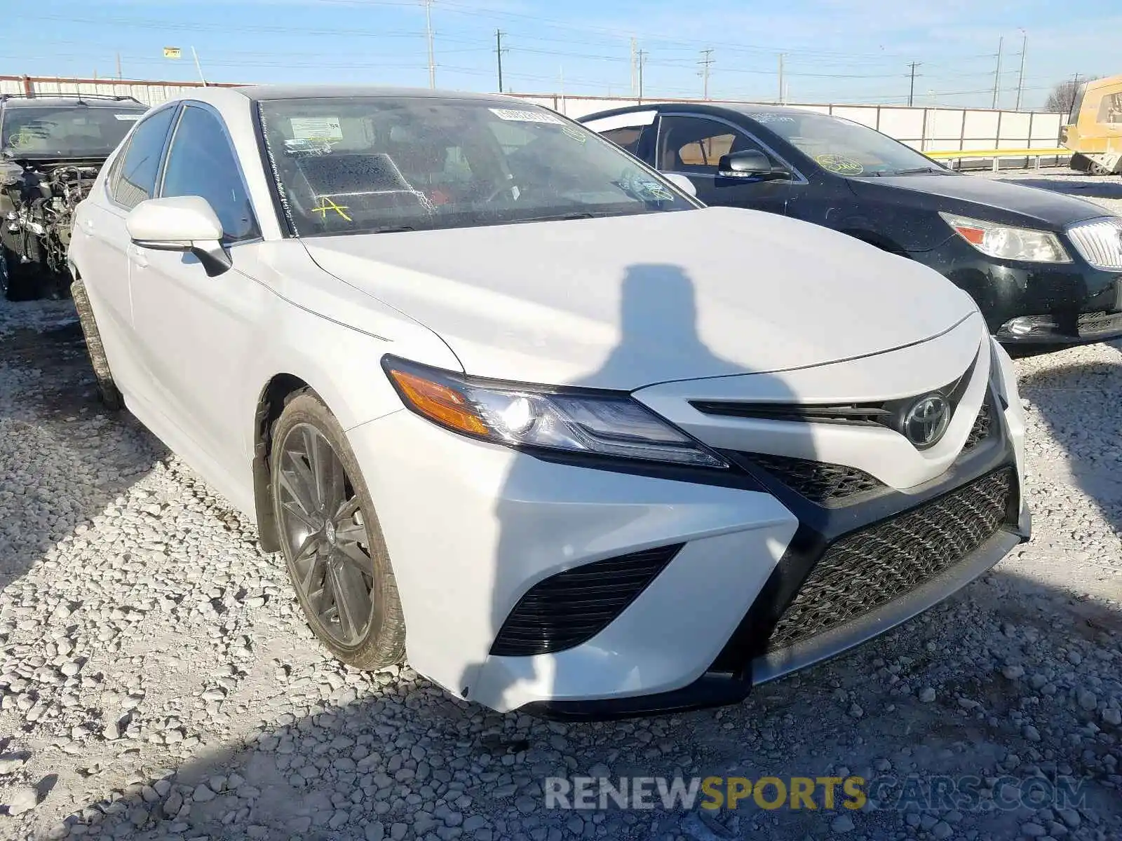 1 Photograph of a damaged car 4T1BZ1HK6KU026555 TOYOTA CAMRY 2019