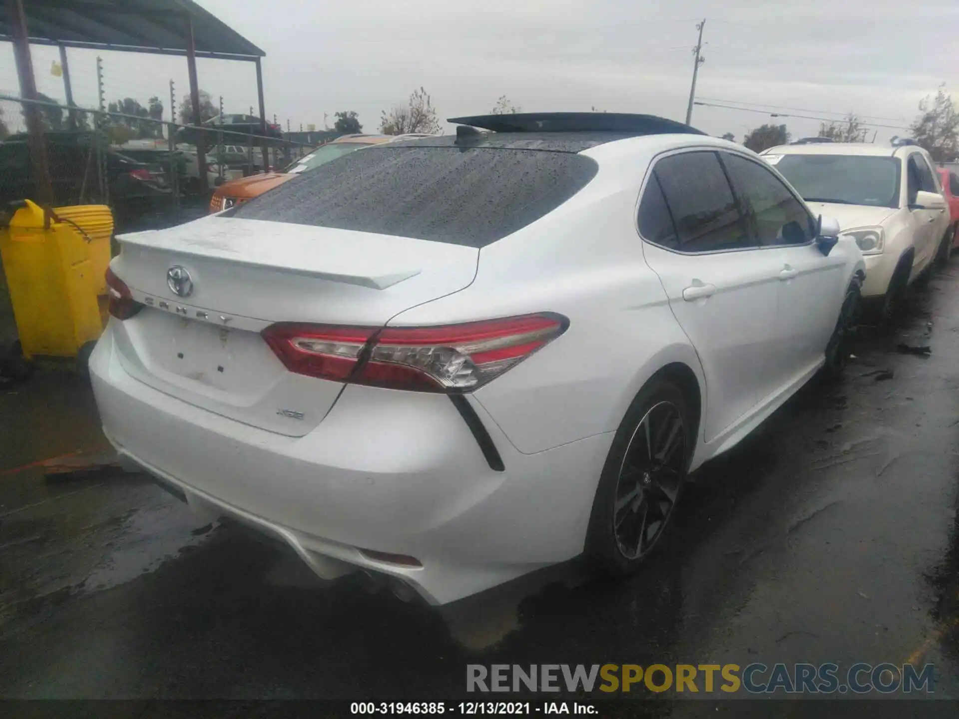 4 Фотография поврежденного автомобиля 4T1BZ1HK6KU026765 TOYOTA CAMRY 2019