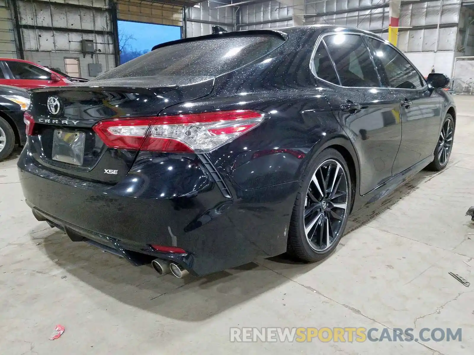 4 Photograph of a damaged car 4T1BZ1HK6KU027320 TOYOTA CAMRY 2019