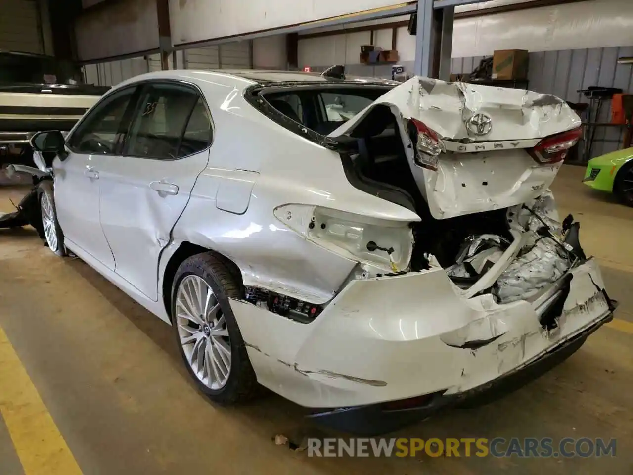 3 Photograph of a damaged car 4T1BZ1HK6KU027463 TOYOTA CAMRY 2019