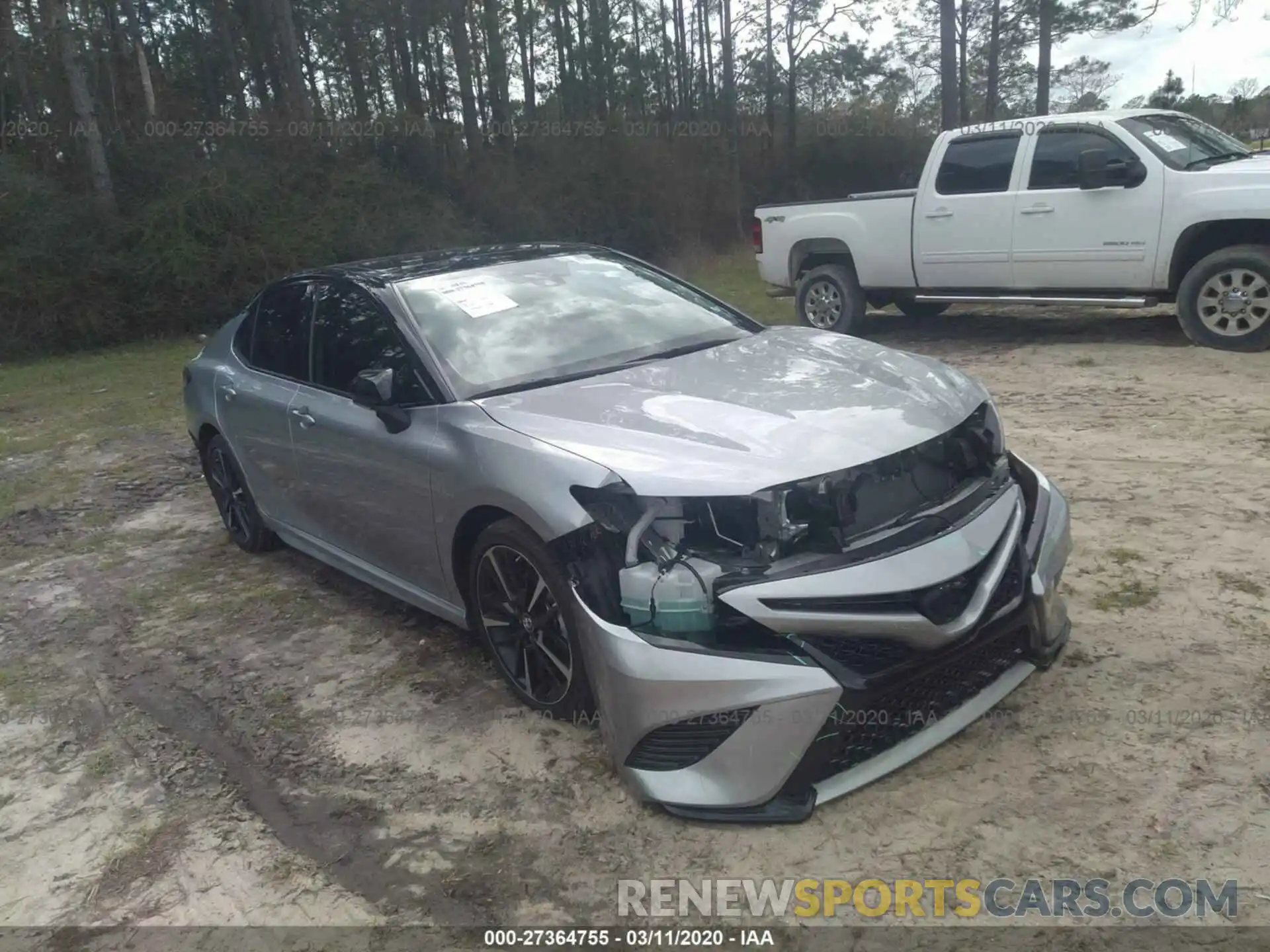 1 Photograph of a damaged car 4T1BZ1HK6KU032727 TOYOTA CAMRY 2019