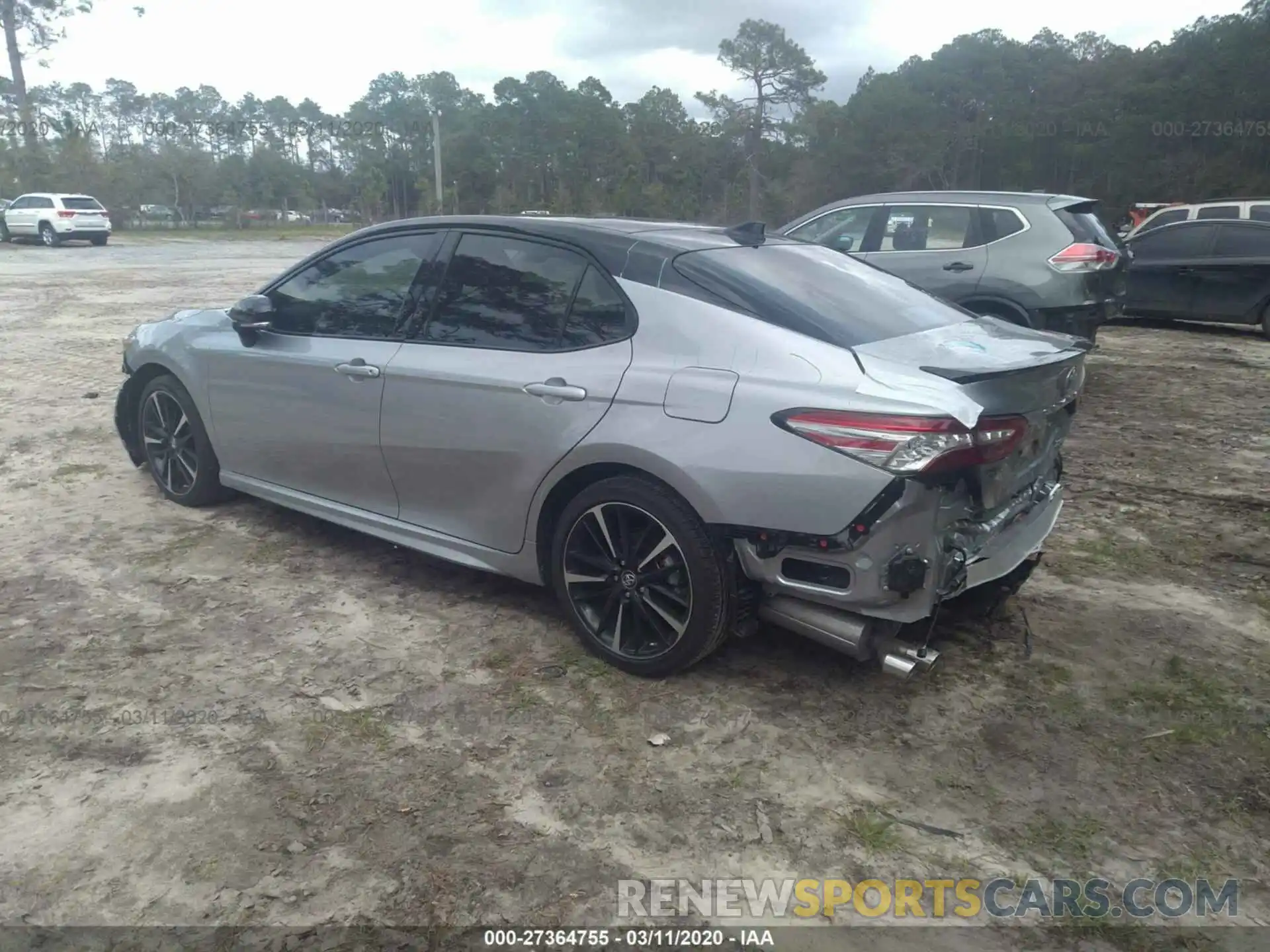 3 Photograph of a damaged car 4T1BZ1HK6KU032727 TOYOTA CAMRY 2019