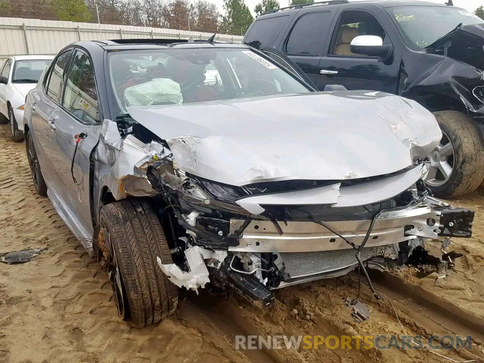 1 Photograph of a damaged car 4T1BZ1HK7KU023132 TOYOTA CAMRY 2019