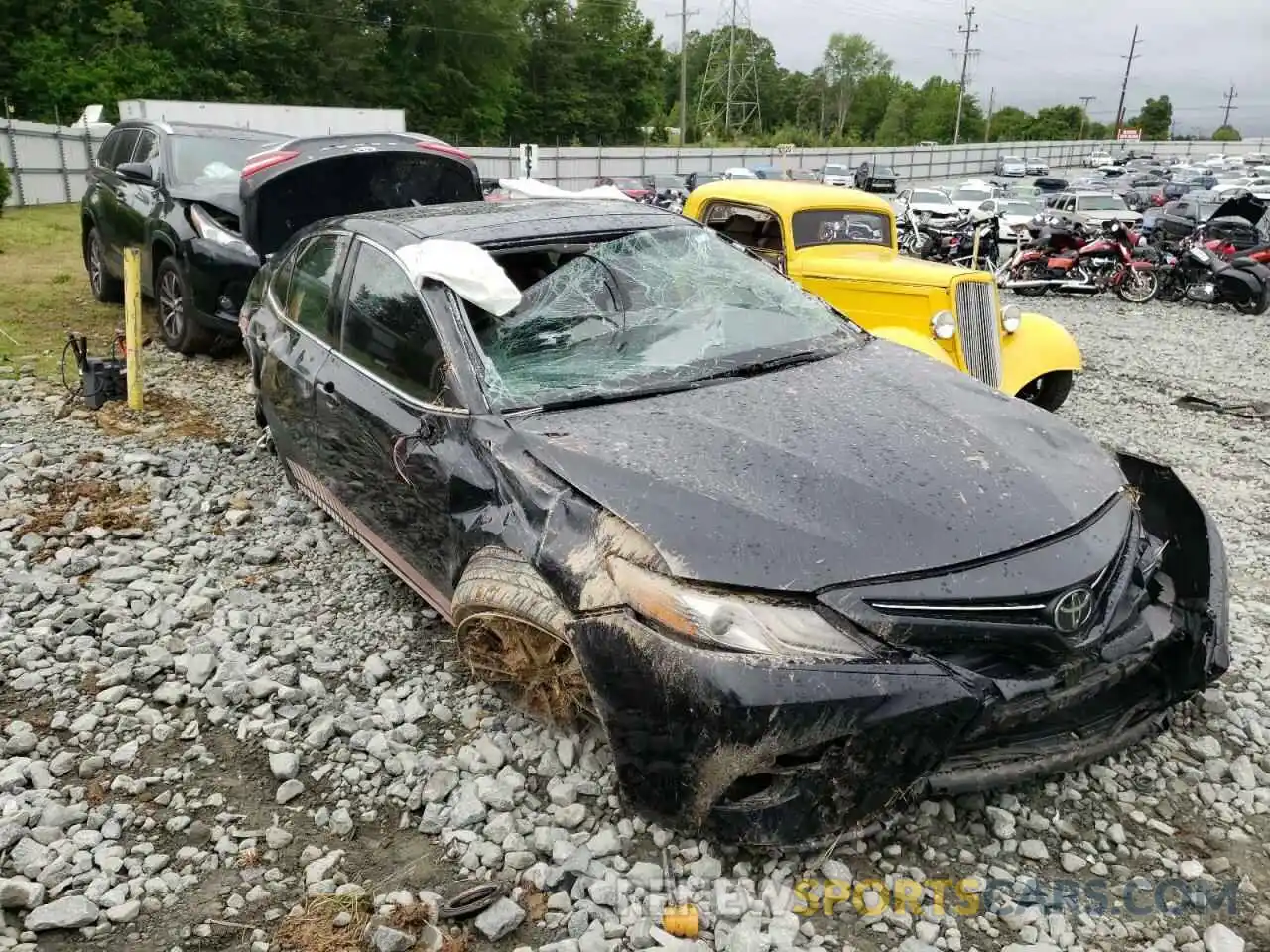 9 Photograph of a damaged car 4T1BZ1HK7KU027942 TOYOTA CAMRY 2019