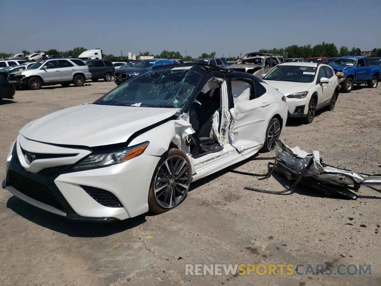 2 Photograph of a damaged car 4T1BZ1HK7KU028380 TOYOTA CAMRY 2019