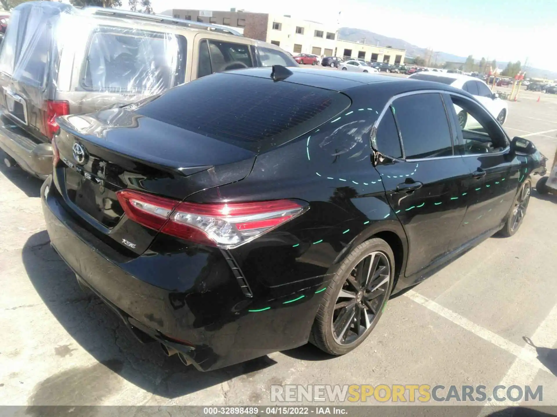 4 Фотография поврежденного автомобиля 4T1BZ1HK7KU031280 TOYOTA CAMRY 2019