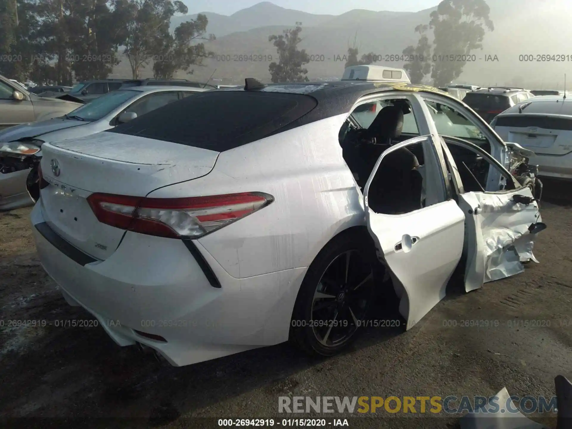 4 Photograph of a damaged car 4T1BZ1HK7KU031862 TOYOTA CAMRY 2019