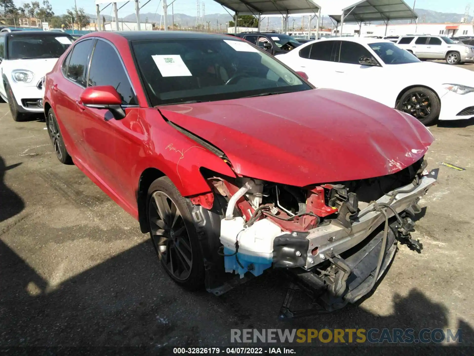 1 Photograph of a damaged car 4T1BZ1HK8KU022376 TOYOTA CAMRY 2019