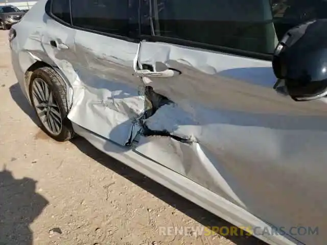 9 Photograph of a damaged car 4T1BZ1HK8KU023320 TOYOTA CAMRY 2019