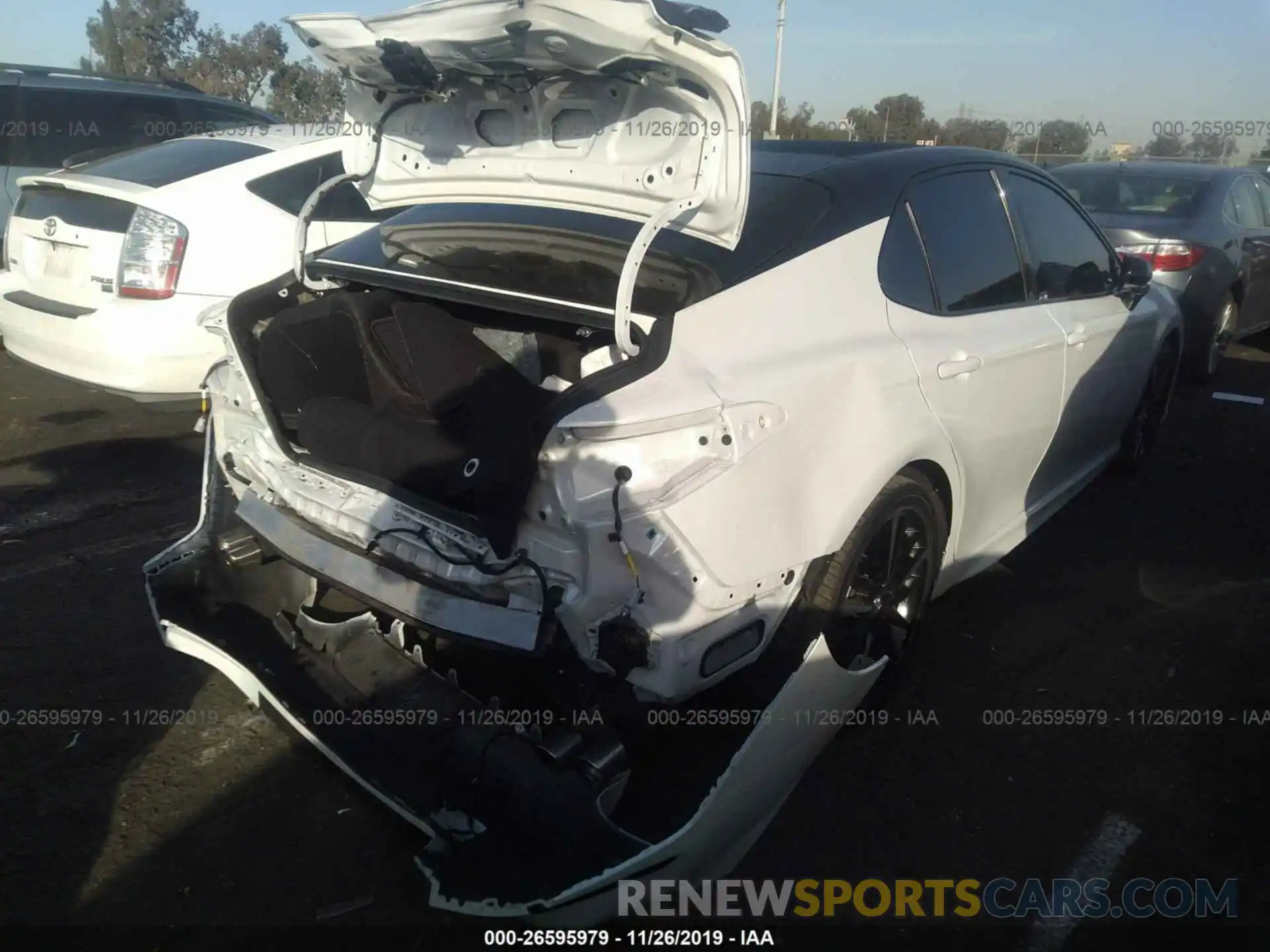 4 Photograph of a damaged car 4T1BZ1HK8KU024239 TOYOTA CAMRY 2019