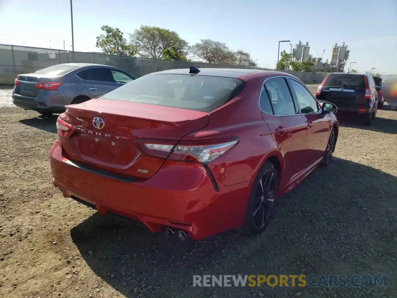 4 Photograph of a damaged car 4T1BZ1HK8KU024743 TOYOTA CAMRY 2019