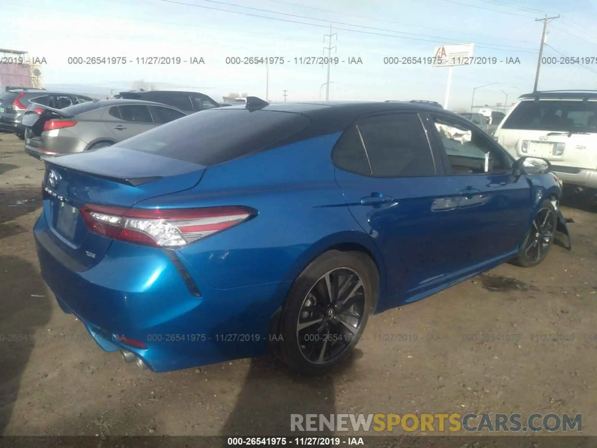 4 Фотография поврежденного автомобиля 4T1BZ1HK8KU024810 TOYOTA CAMRY 2019