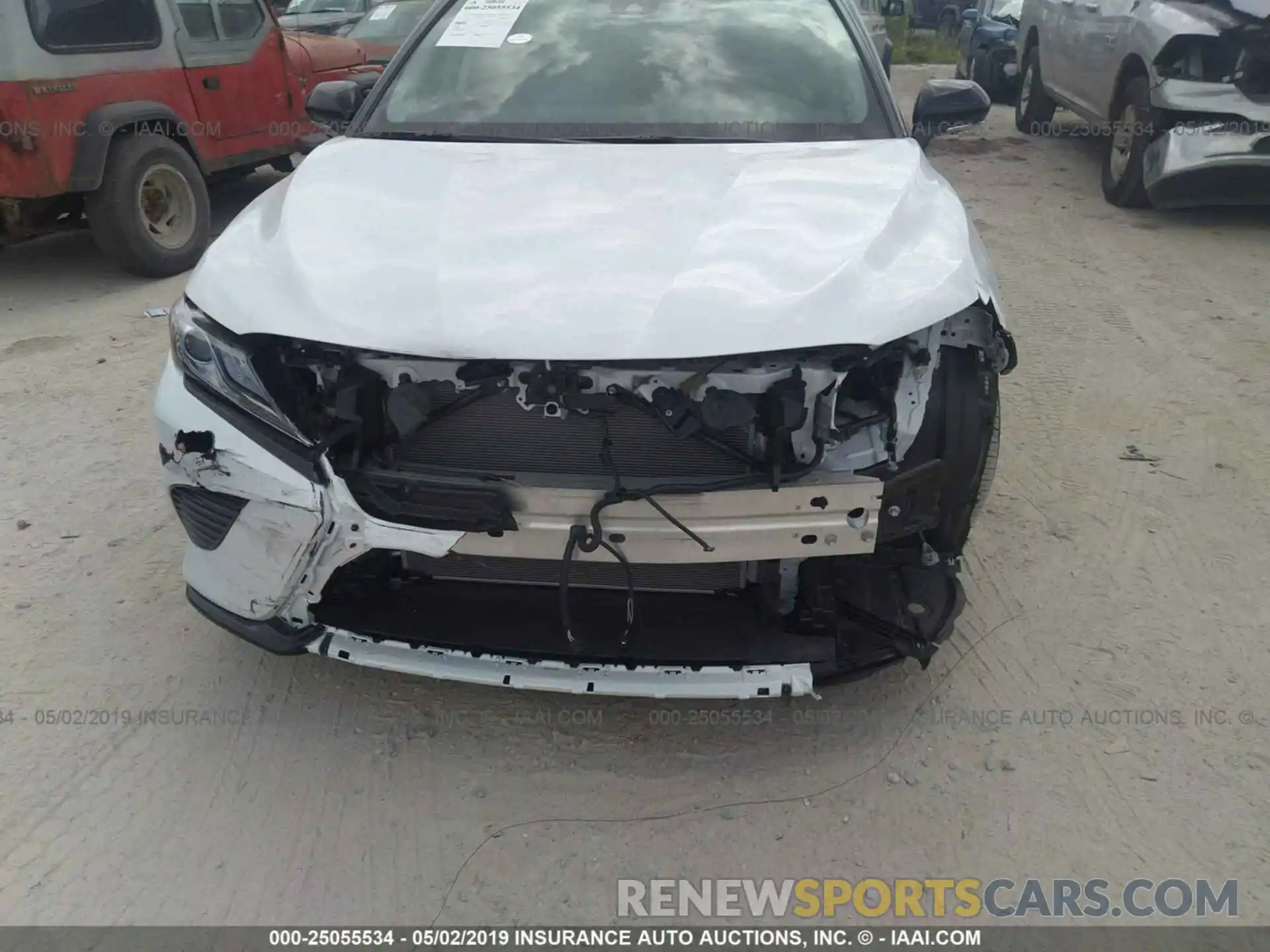 6 Photograph of a damaged car 4T1BZ1HK8KU024919 TOYOTA CAMRY 2019