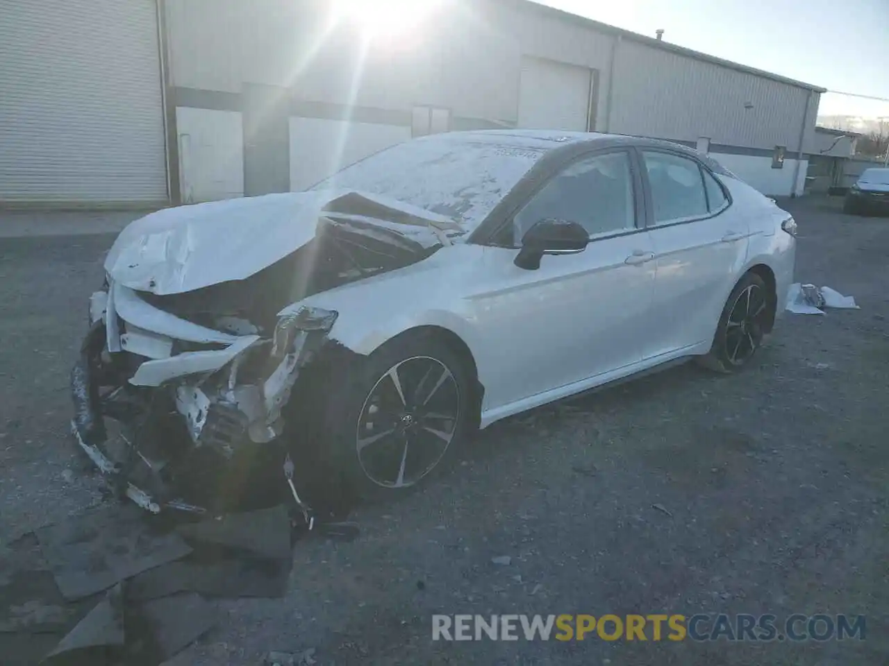 1 Photograph of a damaged car 4T1BZ1HK8KU025391 TOYOTA CAMRY 2019