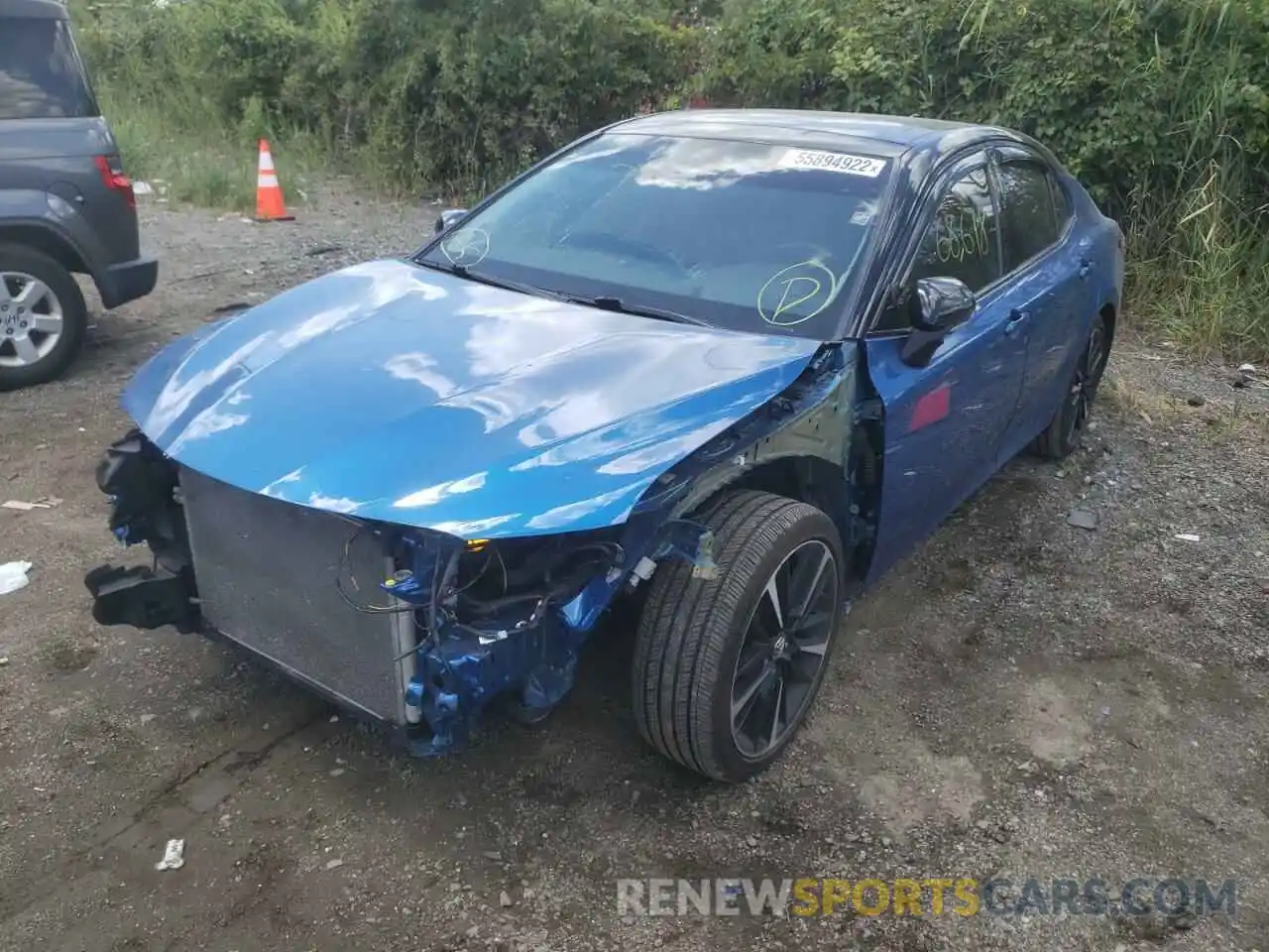 2 Photograph of a damaged car 4T1BZ1HK8KU025424 TOYOTA CAMRY 2019