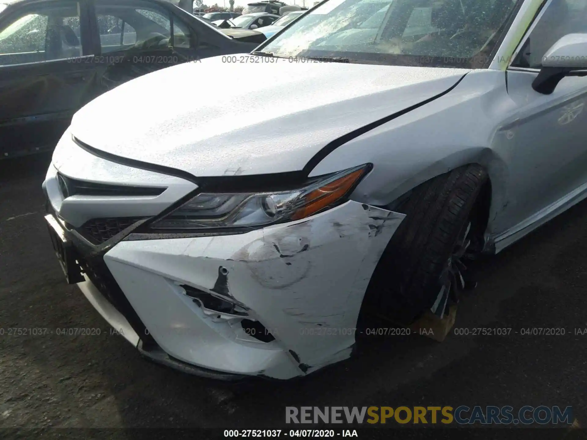 6 Photograph of a damaged car 4T1BZ1HK8KU026024 TOYOTA CAMRY 2019