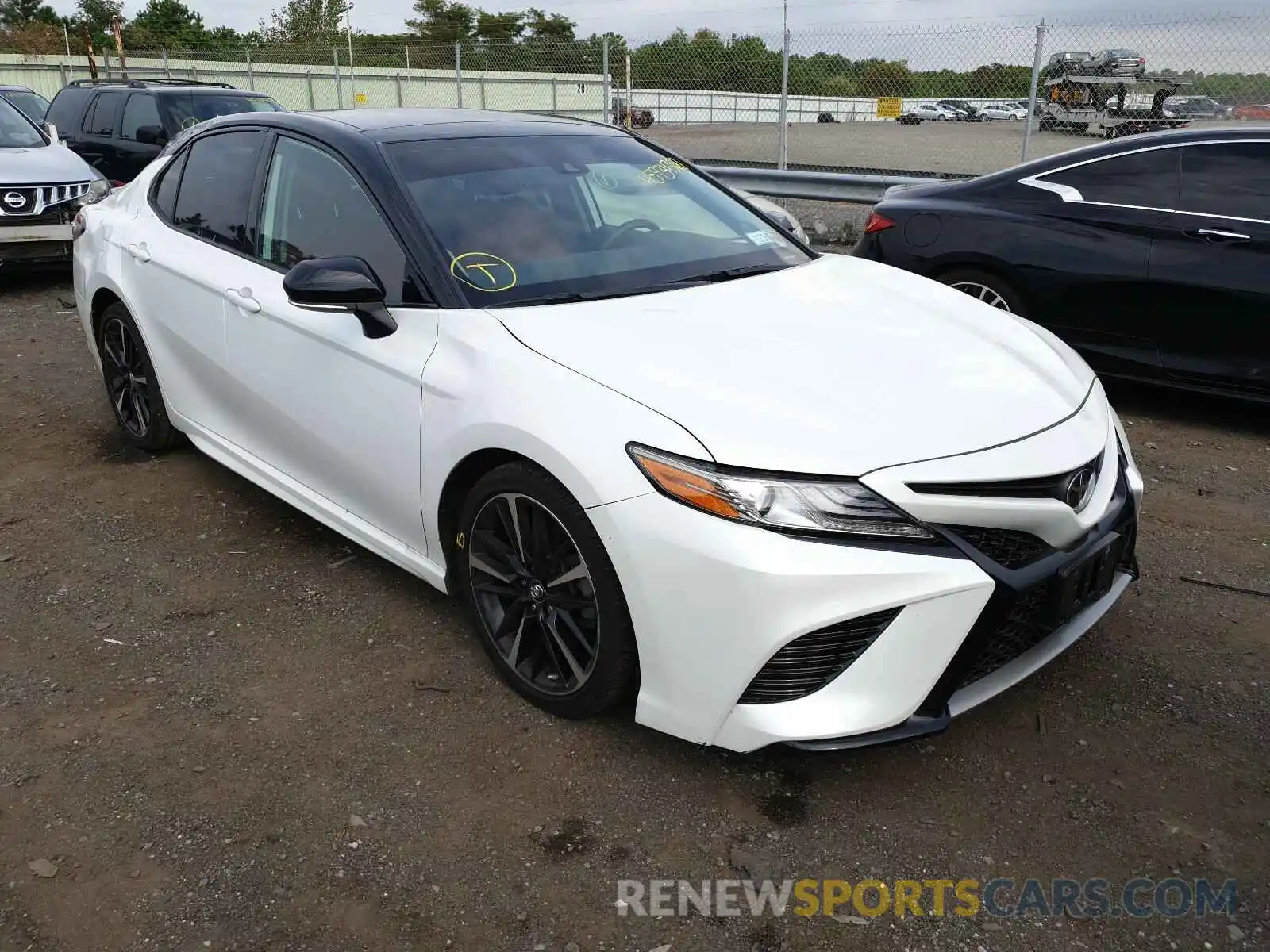 1 Photograph of a damaged car 4T1BZ1HK8KU026718 TOYOTA CAMRY 2019