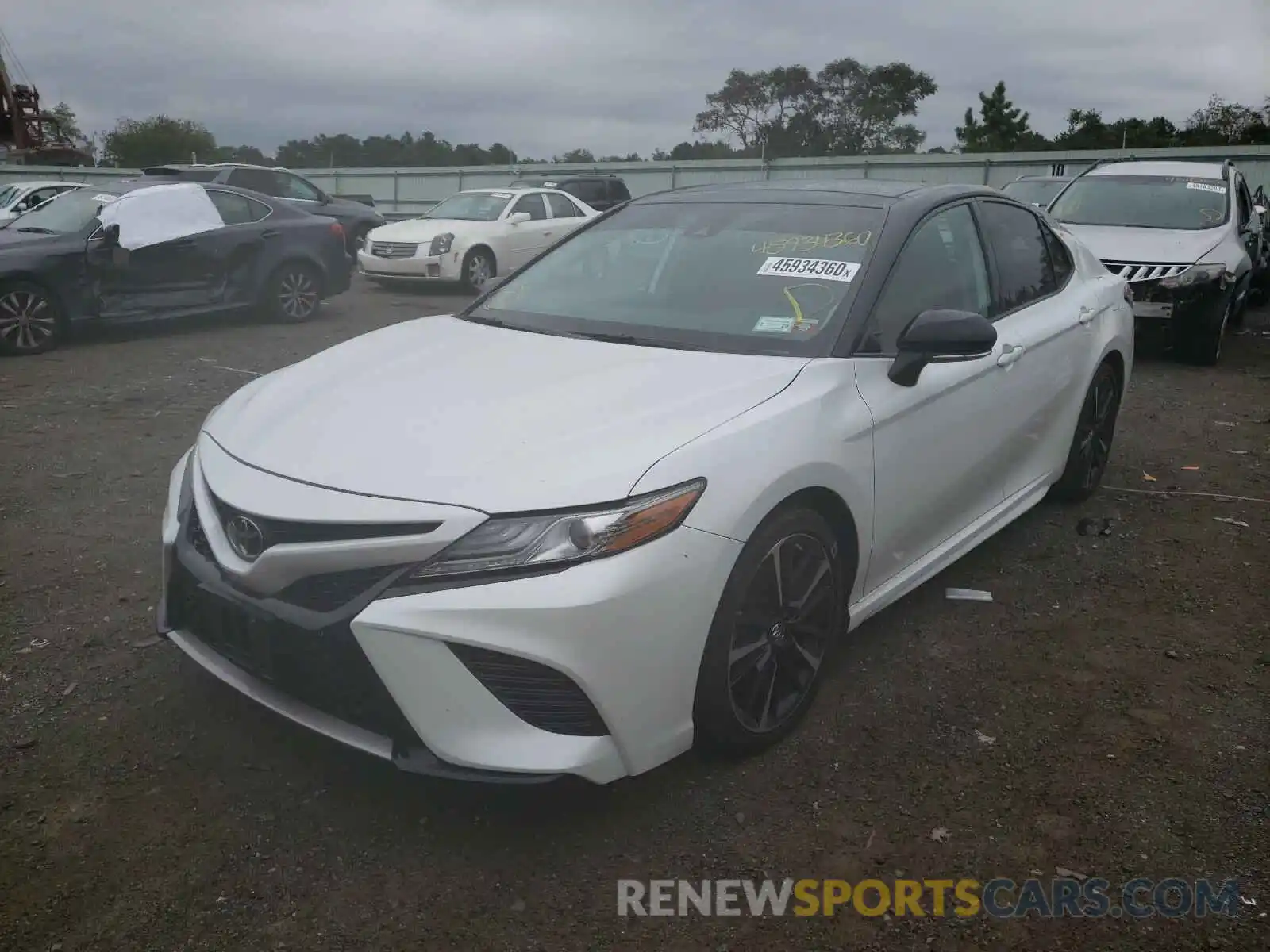 2 Photograph of a damaged car 4T1BZ1HK8KU026718 TOYOTA CAMRY 2019