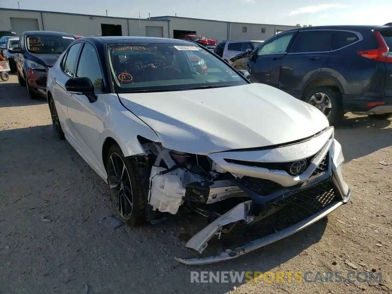 9 Photograph of a damaged car 4T1BZ1HK8KU026959 TOYOTA CAMRY 2019