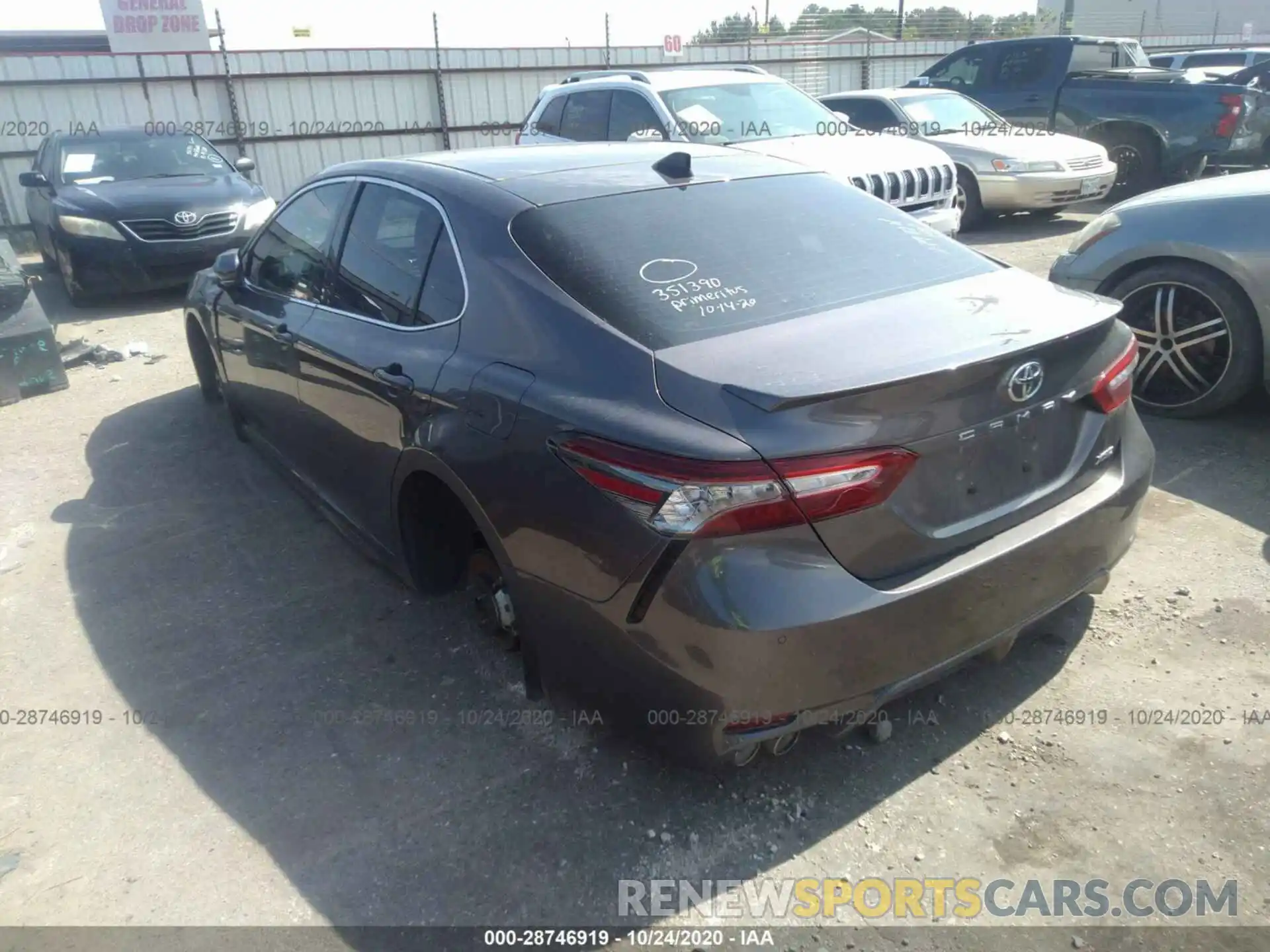 3 Фотография поврежденного автомобиля 4T1BZ1HK8KU027383 TOYOTA CAMRY 2019