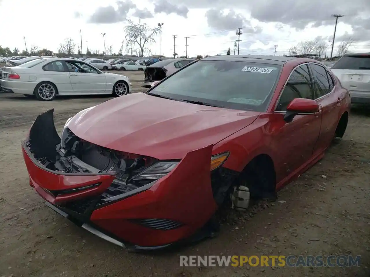 2 Photograph of a damaged car 4T1BZ1HK8KU029179 TOYOTA CAMRY 2019