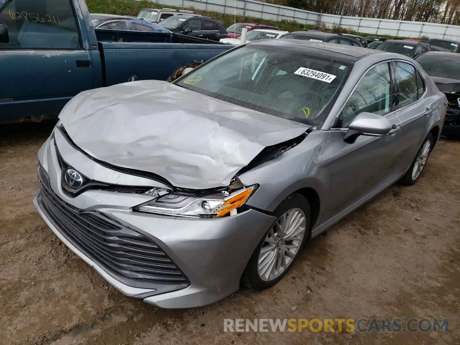 2 Photograph of a damaged car 4T1BZ1HK8KU029439 TOYOTA CAMRY 2019