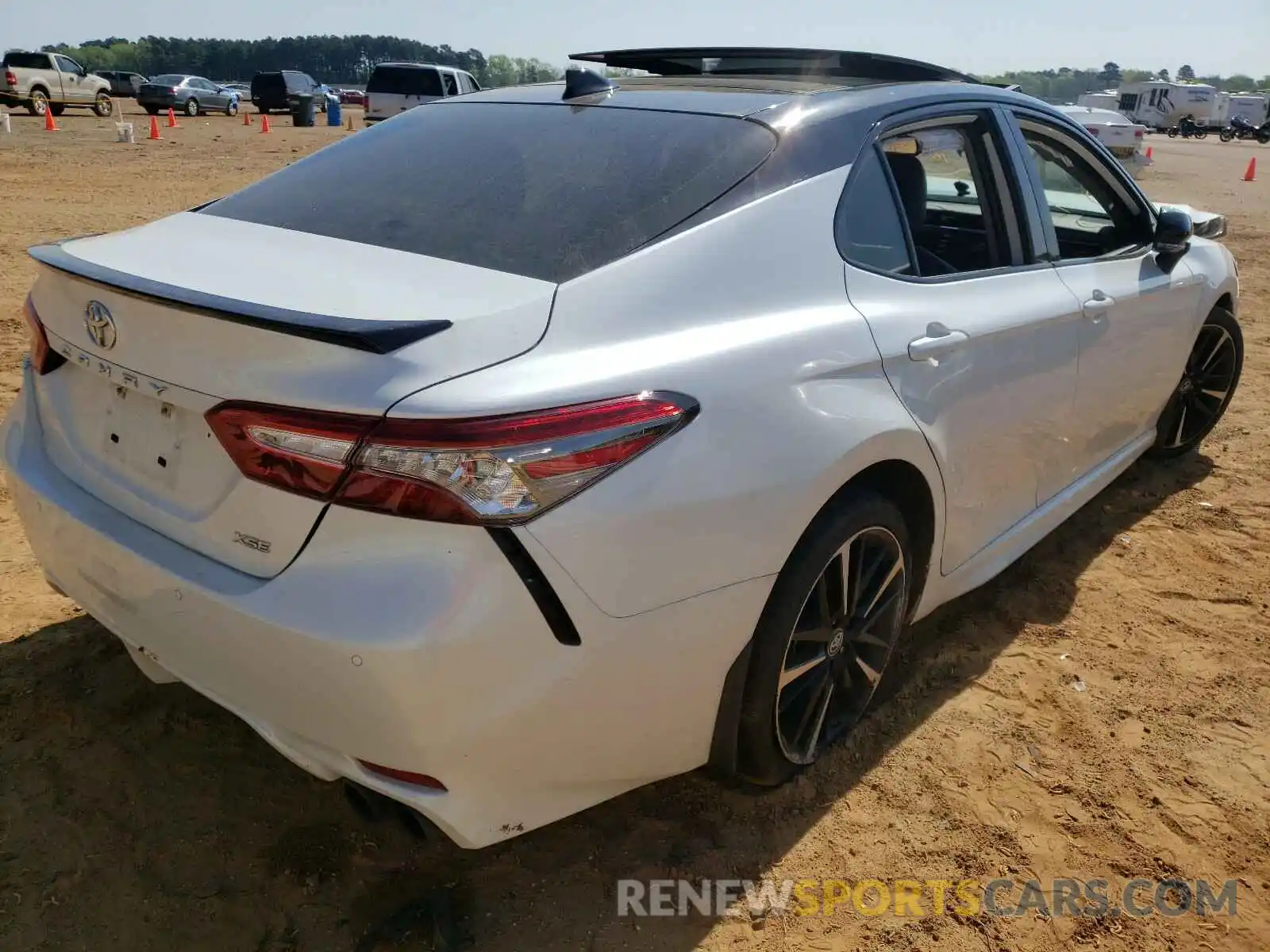 4 Photograph of a damaged car 4T1BZ1HK8KU029876 TOYOTA CAMRY 2019