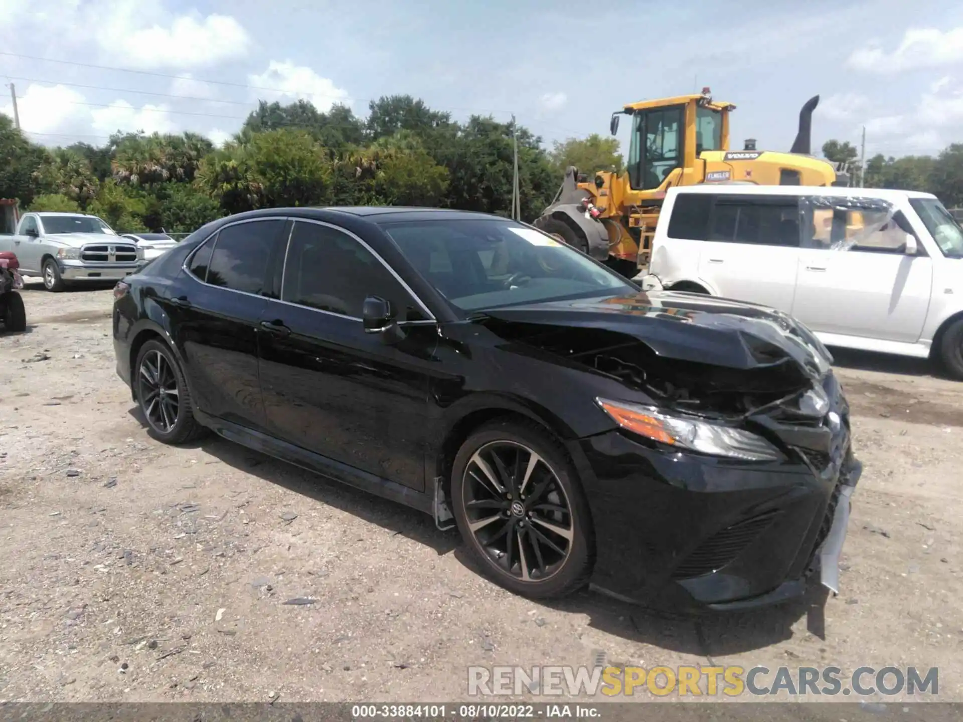 1 Photograph of a damaged car 4T1BZ1HK8KU030994 TOYOTA CAMRY 2019