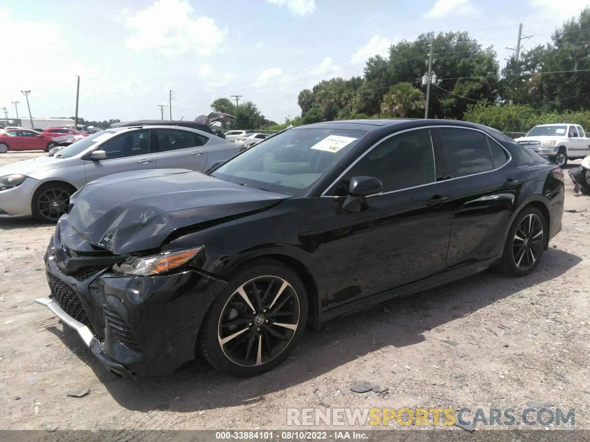 2 Photograph of a damaged car 4T1BZ1HK8KU030994 TOYOTA CAMRY 2019