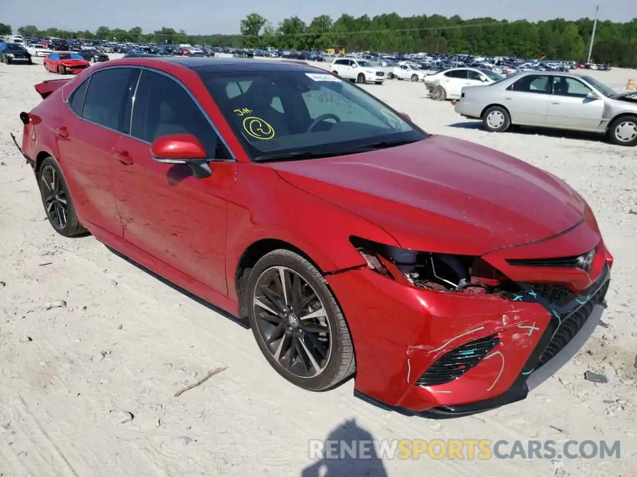 1 Photograph of a damaged car 4T1BZ1HK8KU032017 TOYOTA CAMRY 2019