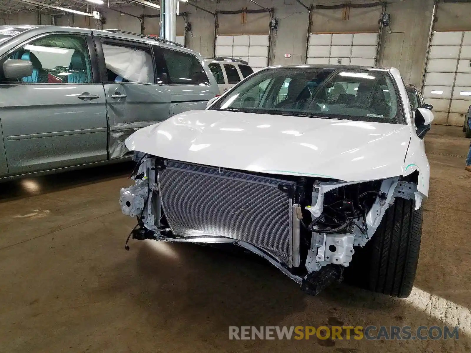 9 Photograph of a damaged car 4T1BZ1HK8KU032874 TOYOTA CAMRY 2019