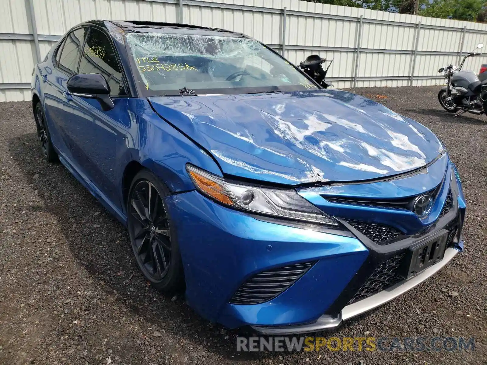 1 Photograph of a damaged car 4T1BZ1HK9KU023021 TOYOTA CAMRY 2019